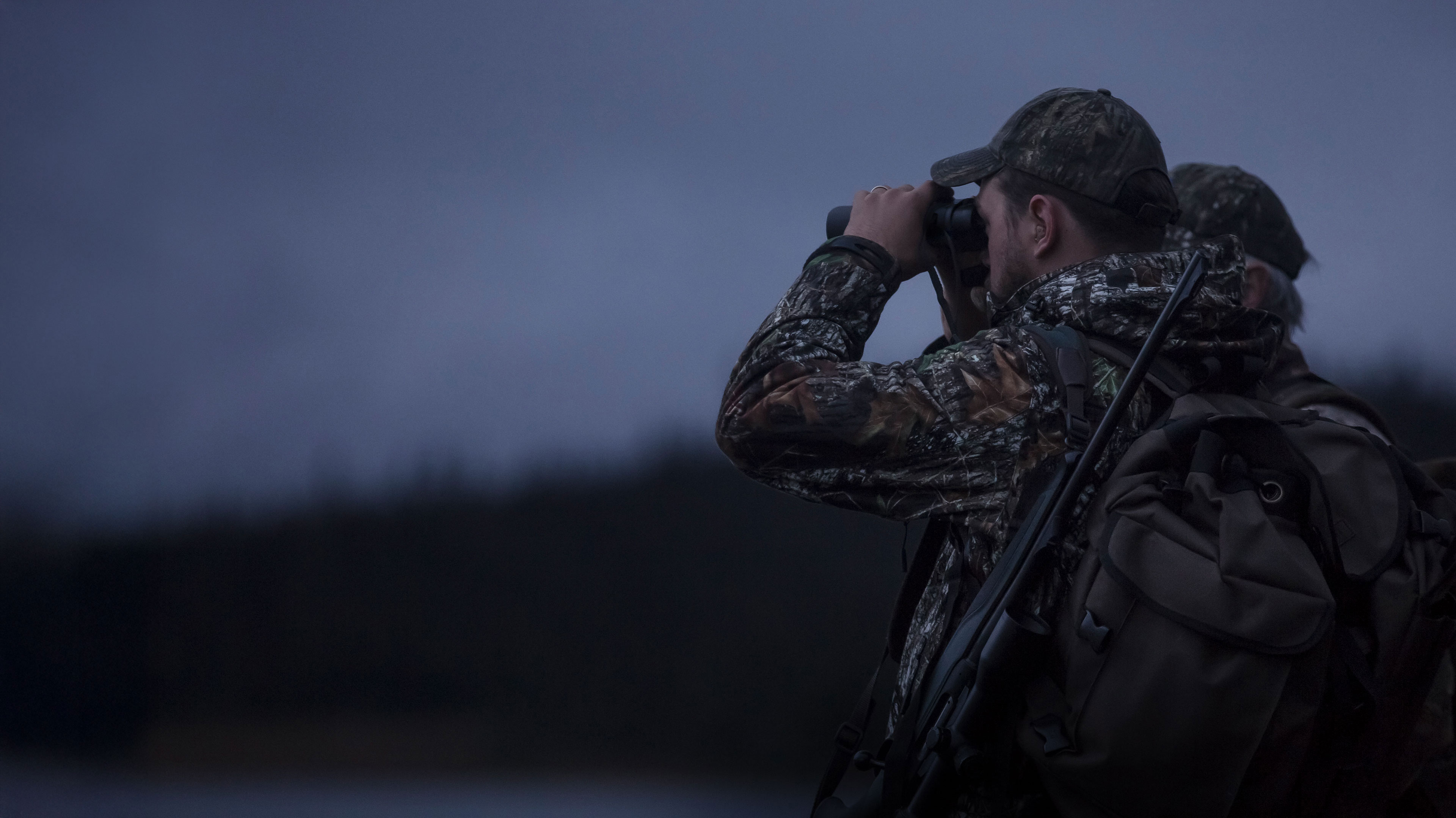 ZEISS Victory HT | 夕暮れ時の明るさが群を抜く