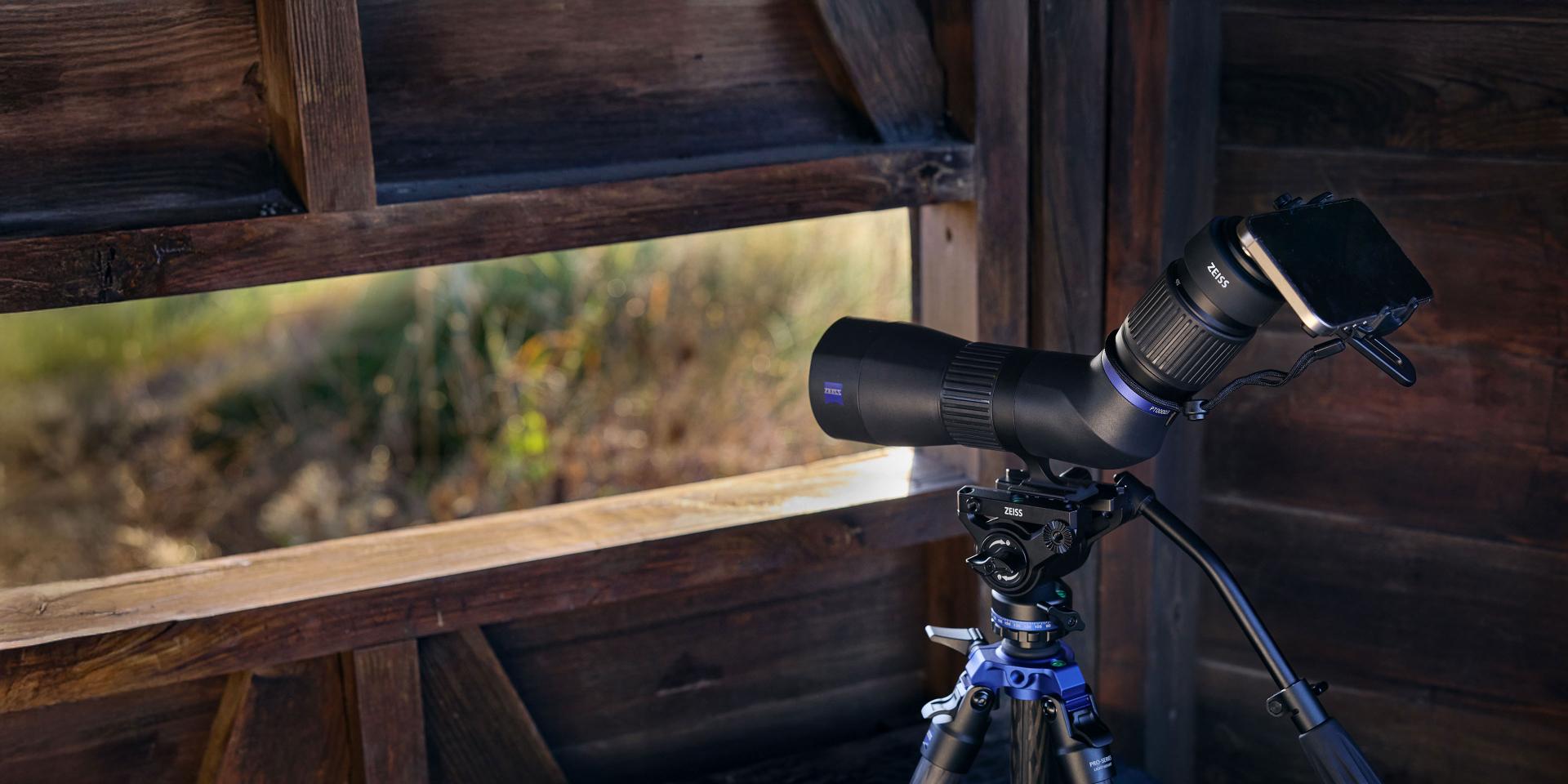 ZEISS デジスコープアダプター | あらゆる景色を、手軽に撮影