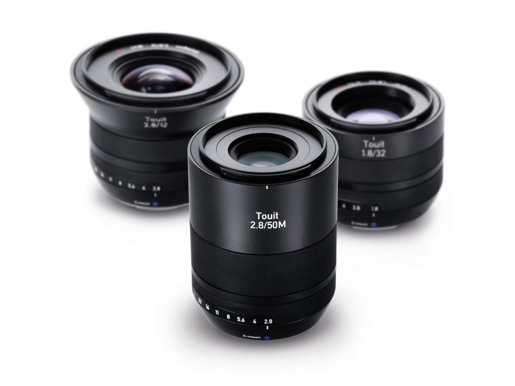 ZEISS トゥイット オートフォーカス APS-C レンズ（Sonyおよび