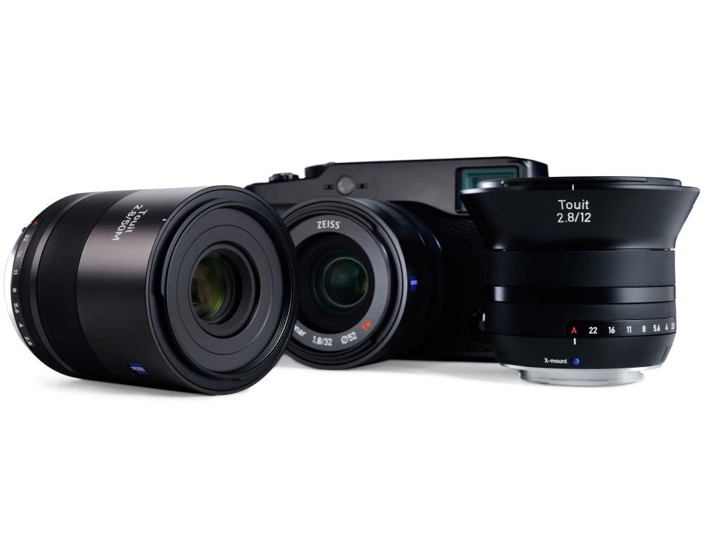 ZEISS トゥイット オートフォーカス APS-C レンズ（Sonyおよび